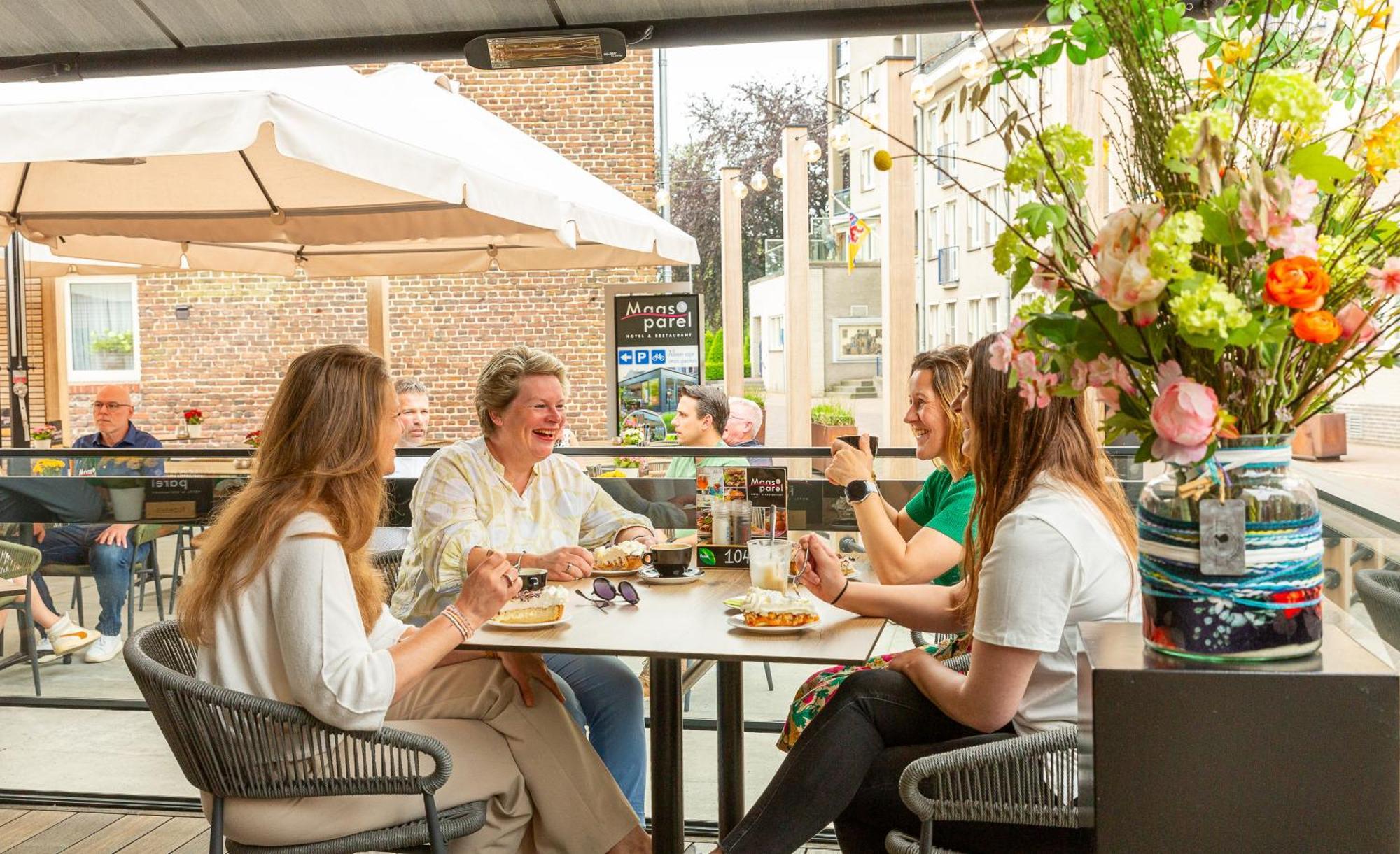 De Maasparel Nextdoor Maassuites Arcen Exterior foto